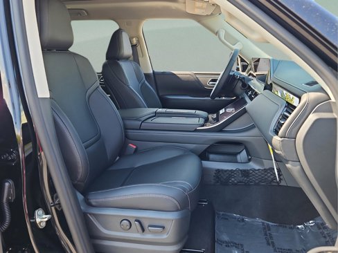 New 2026 INFINITI QX80 Pure w/ Cargo Package image 10