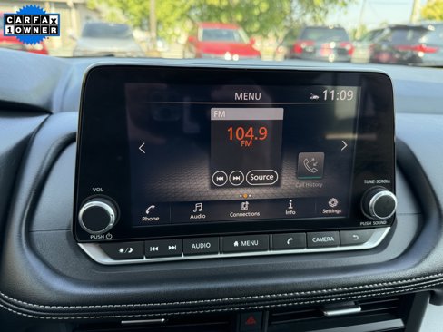 Used 2024 Nissan Rogue SV image 19