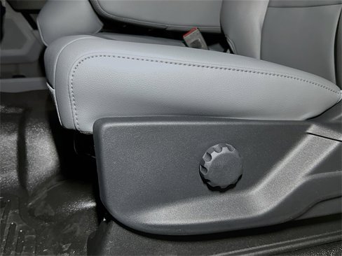 New 2025 Ford F350 XL w/ XL Chrome Package image 13