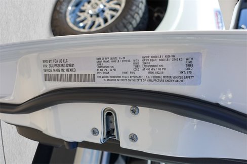 Used 2024 RAM 2500 Limited image 24