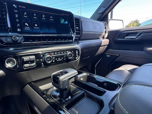 Used 2023 Chevrolet Silverado 1500 ZR2 w/ Technology Package image 47