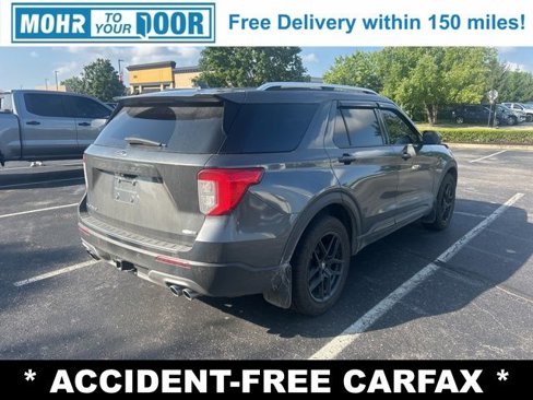 Used 2020 Ford Explorer Platinum w/ Premium Technology Package image 3