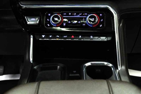 Used 2024 GMC Sierra 2500 Denali w/ Denali Reserve Package image 36