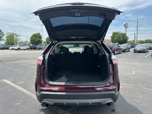 Used 2024 Ford Edge Titanium image 11