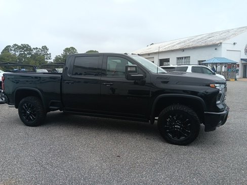 New 2025 Chevrolet Silverado 2500 LTZ w/ LTZ Plus Package image 13