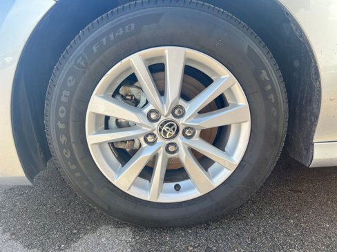 Used 2025 Toyota Camry LE image 29