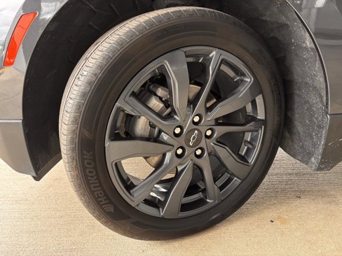 Used 2022 Chevrolet Equinox RS w/ RS Leather Package image 46