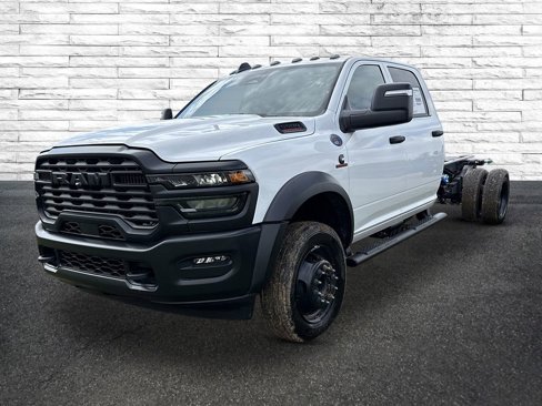 New 2026 RAM 5500 Tradesman image 7
