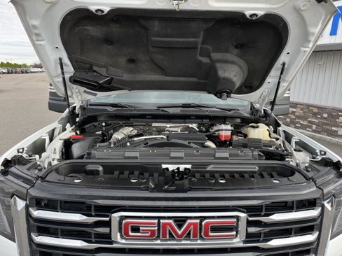 Used 2024 GMC Sierra 3500 SLE w/ SLE Convenience Package image 23