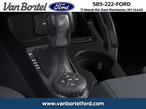 New 2025 Ford Bronco Badlands image 34