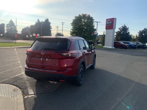 New 2026 Nissan Rogue SV image 7