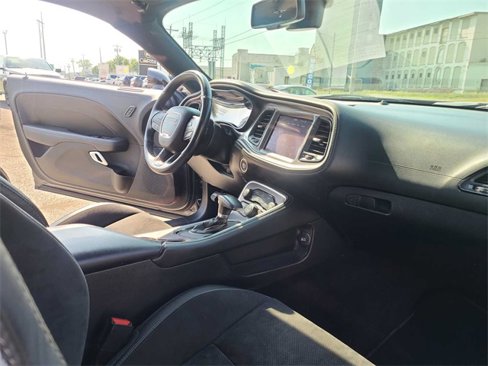 Used 2022 Dodge Challenger GT w/ Plus Package image 14