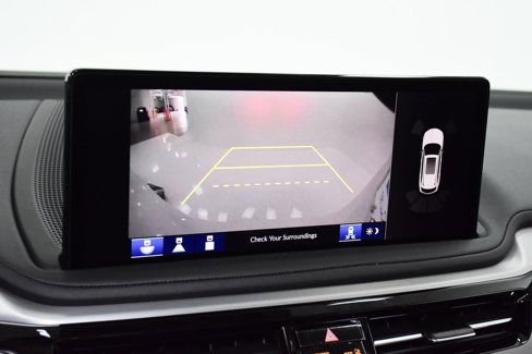 Used 2025 Acura MDX w/ Technology Package image 15