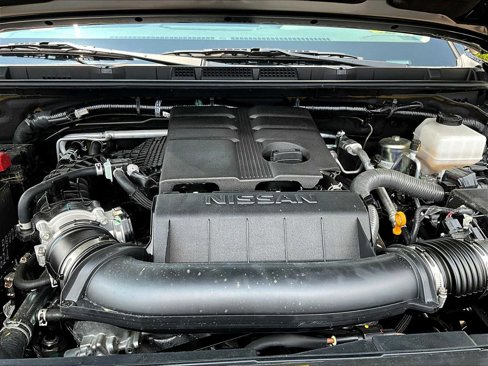 Certified 2025 Nissan Frontier SV image 34