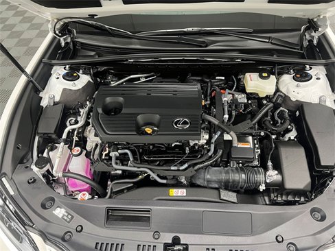 Certified 2025 Lexus ES 300h w/ Premium Package image 24