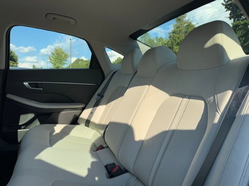 Used 2021 Hyundai Sonata Blue image 31