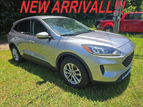 Used 2021 Ford Escape SE image 1