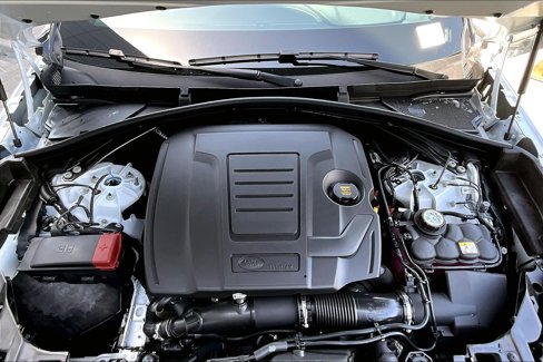 New 2026 Land Rover Range Rover Velar Dynamic SE image 11