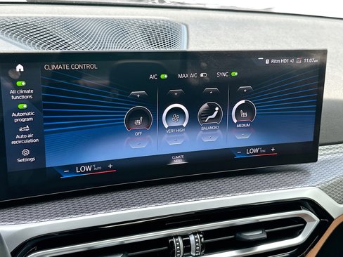 Used 2024 BMW M340i w/ Premium Package image 16