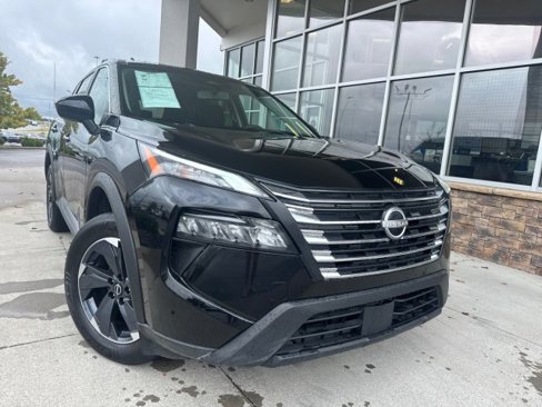 Used 2024 Nissan Rogue SV image 1