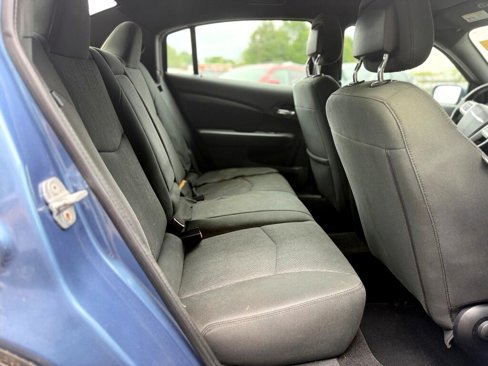 Used 2011 Chrysler 200 Touring image 35