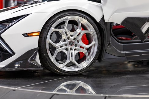 Used 2024 Lamborghini Revuelto image 22