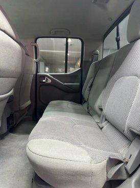 Used 2018 Nissan Frontier SV image 22