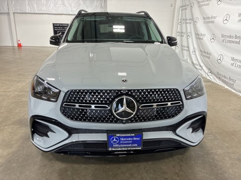 New 2026 Mercedes-Benz GLE 450 4MATIC image 2