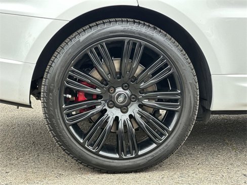 Used 2019 Land Rover Range Rover Sport HSE Dynamic image 33