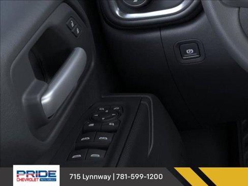 New 2025 Chevrolet Silverado 2500 Custom w/ Custom Value Package image 22