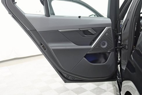 Used 2026 BMW 550e xDrive w/ Executive Package image 41