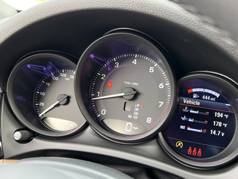 New 2026 Porsche Macan image 25