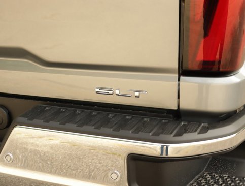 New 2026 GMC Sierra 2500 SLT w/ SLT Premium Package image 37