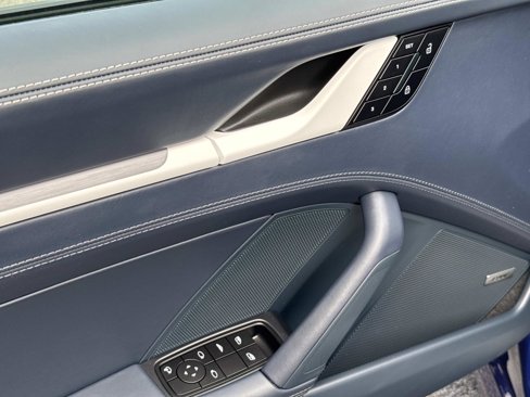 Certified 2025 Porsche 911 Carrera image 14