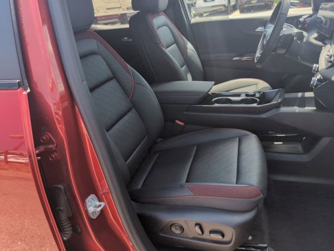 New 2026 Chevrolet Equinox RS w/ Convenience Package III image 18
