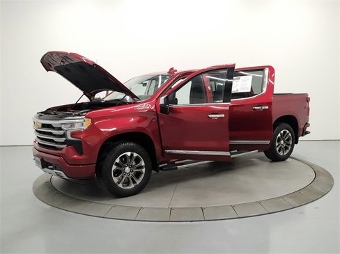 Used 2025 Chevrolet Silverado 1500 High Country w/ Technology Package image 12