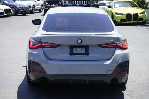 Used 2022 BMW 430i Gran Coupe w/ M Sport Package image 9