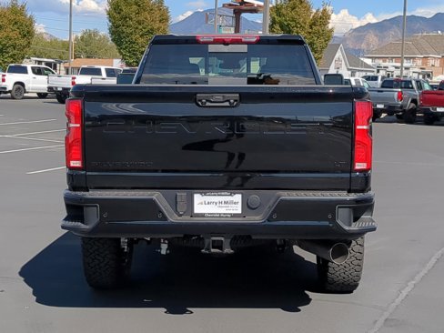 New 2026 Chevrolet Silverado 3500 LT w/ Trail Boss Package image 4