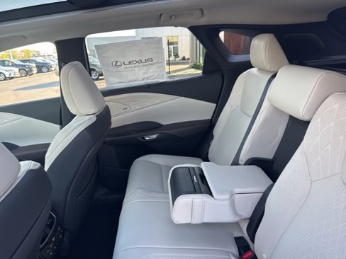 New 2025 Lexus RX 350 w/ Convenience Package image 44