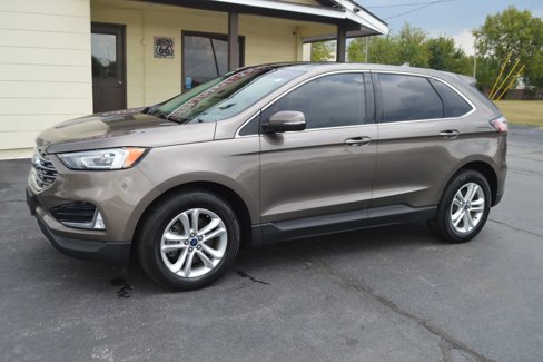 Used 2019 Ford Edge SEL w/ Equipment Group 201A image 2