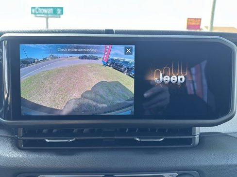 New 2025 Jeep Wrangler Sport S image 25