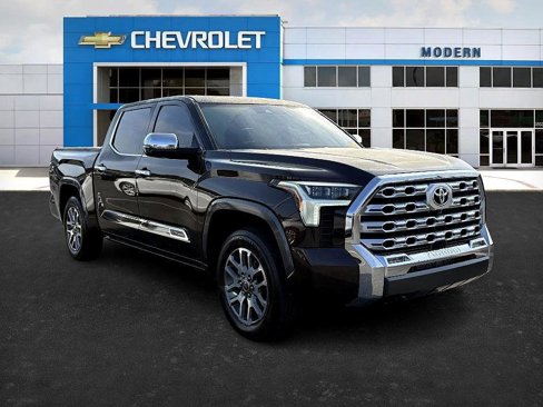 Used 2022 Toyota Tundra 1794 Edition image 7