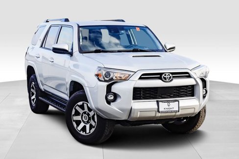 Used 2024 Toyota 4Runner TRD Off-Road image 2
