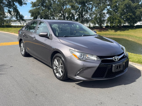 Used 2017 Toyota Camry SE image 18