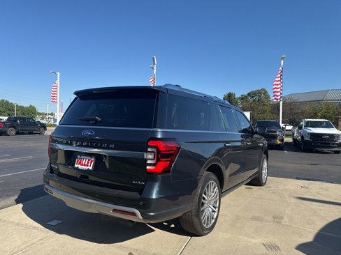 Used 2022 Ford Expedition Max Platinum image 5