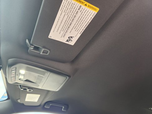 New 2026 Chevrolet Equinox LT image 24