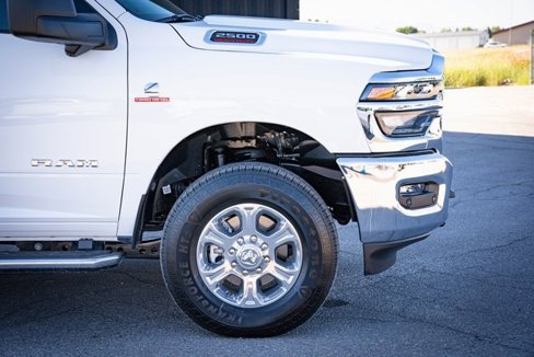 New 2025 RAM 2500 Big Horn image 5