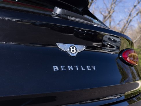 New 2025 Bentley Bentayga image 46
