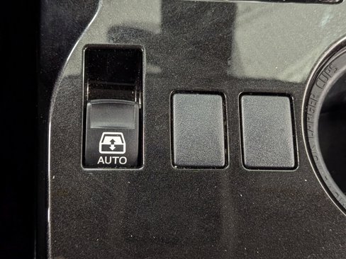 Used 2021 Toyota 4Runner Nightshade image 31