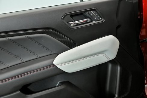 New 2026 GMC Canyon AT4X image 6